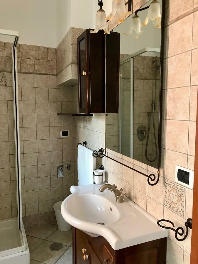 Delizioso Appartamento In Zona Centrale Formia Kültér fotó